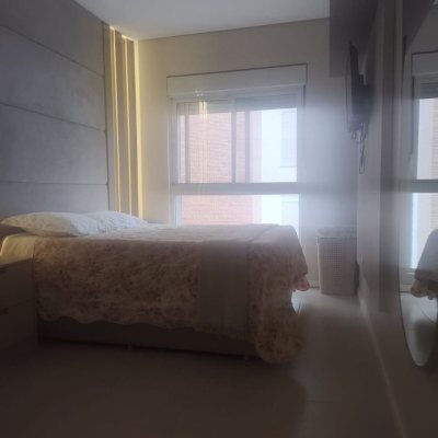 Apartamentos com 72m², 2 quartos, 1 suíte, 2 garagens, no bairro João Paulo em Florianópolis