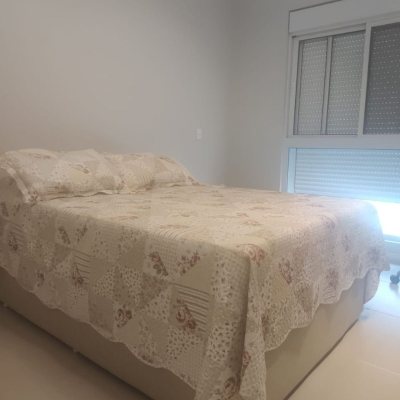 Apartamentos com 72m², 2 quartos, 1 suíte, 2 garagens, no bairro João Paulo em Florianópolis