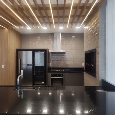 Apartamentos com 72m², 2 quartos, 1 suíte, 2 garagens, no bairro João Paulo em Florianópolis