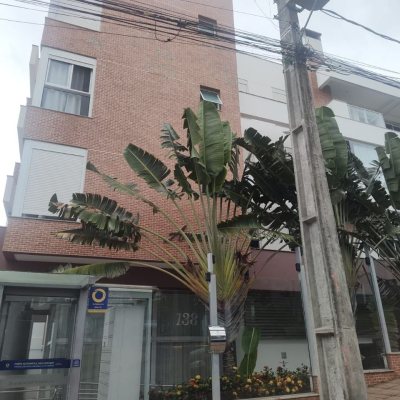 Apartamentos com 72m², 2 quartos, 1 suíte, 2 garagens, no bairro João Paulo em Florianópolis