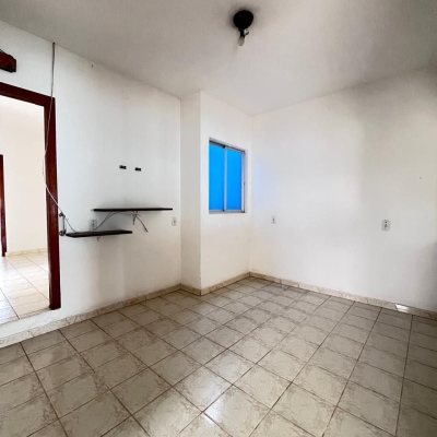 Casa Residencial com 107m², 3 quartos, 1 suíte, 1 garagem, no bairro Serraria em São José