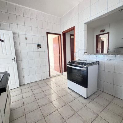 Casa Residencial com 107m², 3 quartos, 1 suíte, 1 garagem, no bairro Serraria em São José