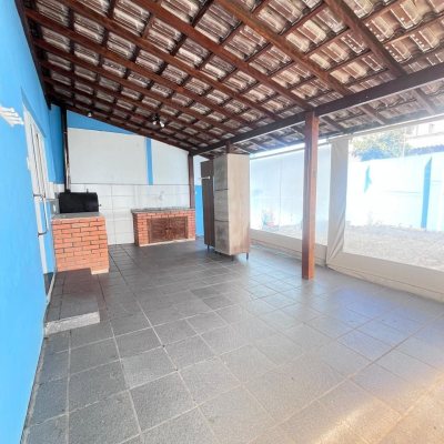 Casa Residencial com 107m², 3 quartos, 1 suíte, 1 garagem, no bairro Serraria em São José