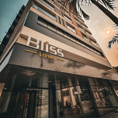 Apartamentos com 72m², 2 quartos, 2 suítes, 2 garagens, no bairro Balneário em Florianópolis