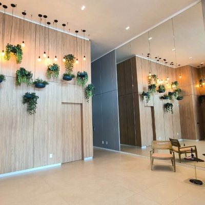 Apartamentos com 72m², 2 quartos, 2 suítes, 2 garagens, no bairro Balneário em Florianópolis