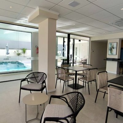 Apartamentos com 72m², 2 quartos, 2 suítes, 2 garagens, no bairro Balneário em Florianópolis