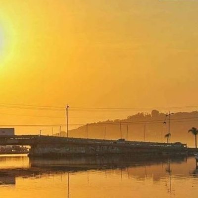 Casa Residencial com 130m², 4 quartos, 1 suíte, 2 garagens, no bairro Campeche em Florianópolis