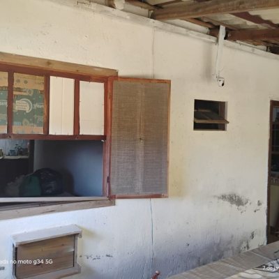 Casa Residencial com 182m², 3 quartos, 2 garagens, no bairro Vargem Grande em Florianópolis