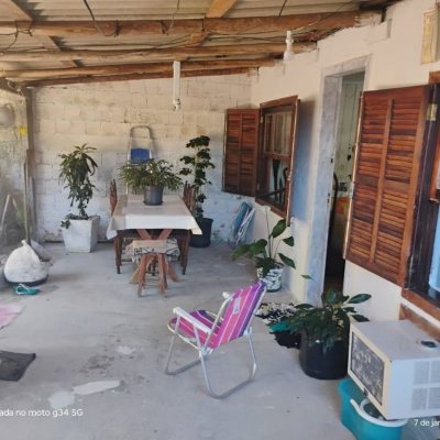 Casa Residencial com 182m², 3 quartos, 2 garagens, no bairro Vargem Grande em Florianópolis