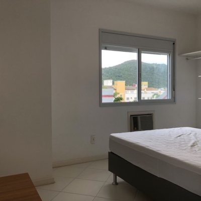 Cobertura com 139m², 2 quartos, 1 suíte, 1 garagem, no bairro Ingleses do Rio Vermelho em Florianópolis