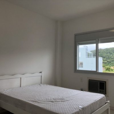 Cobertura com 139m², 2 quartos, 1 suíte, 1 garagem, no bairro Ingleses do Rio Vermelho em Florianópolis