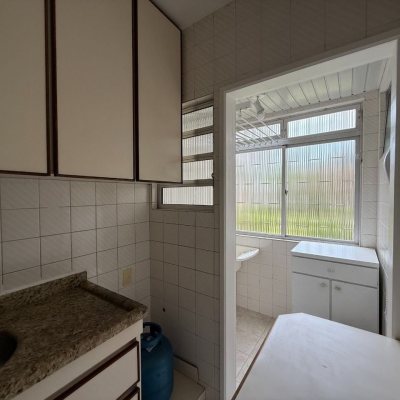 Apartamentos com 59m², 3 quartos, 1 garagem, no bairro Itacorubi em Florianópolis