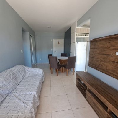 Apartamentos com 62m², 2 quartos, 1 suíte, 2 garagens, no bairro Capoeiras em Florianópolis