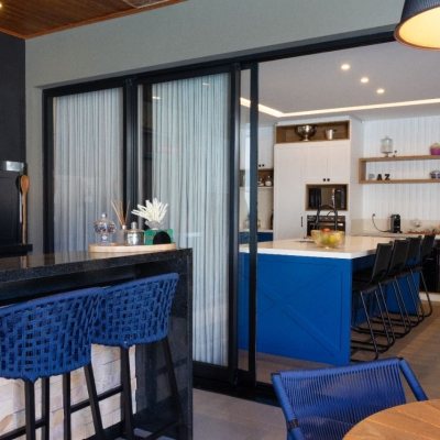 Casa em Condomínio com 346m², 3 quartos, 3 suítes, 2 garagens, no bairro Vargem Pequena em Florianópolis