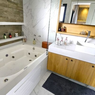 Casa em Condomínio com 346m², 3 quartos, 3 suítes, 2 garagens, no bairro Vargem Pequena em Florianópolis