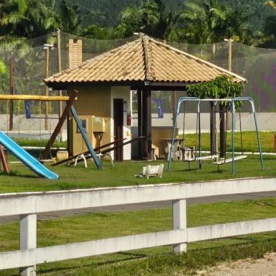 Casa em Condomínio com 346m², 3 quartos, 3 suítes, 2 garagens, no bairro Vargem Pequena em Florianópolis