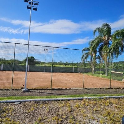 Casa em Condomínio com 346m², 3 quartos, 3 suítes, 2 garagens, no bairro Vargem Pequena em Florianópolis