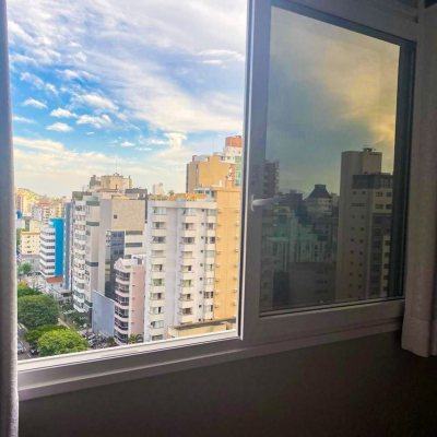 Studio Residencial com 39m², 1 quarto, 1 garagem, no bairro Centro em Florianópolis
