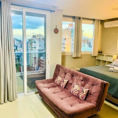 Studio Residencial com 39m², 1 quarto, 1 garagem, no bairro Centro em Florianópolis