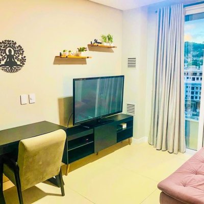 Studio Residencial com 39m², 1 quarto, 1 garagem, no bairro Centro em Florianópolis