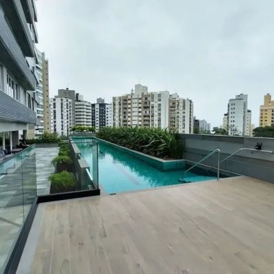 Studio Residencial com 39m², 1 quarto, 1 garagem, no bairro Centro em Florianópolis
