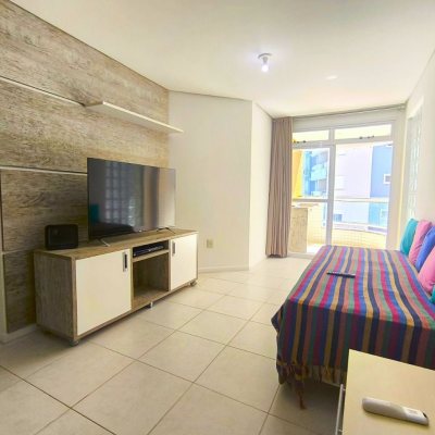 Apartamentos com 103m², 3 quartos, 1 suíte, 2 garagens, no bairro Itacorubi em Florianópolis