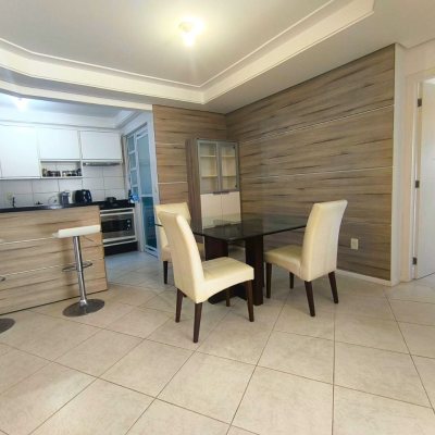 Apartamentos com 103m², 3 quartos, 1 suíte, 2 garagens, no bairro Itacorubi em Florianópolis