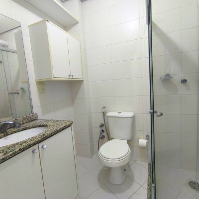 Apartamentos com 103m², 3 quartos, 1 suíte, 2 garagens, no bairro Itacorubi em Florianópolis