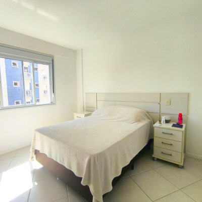 Apartamentos com 103m², 3 quartos, 1 suíte, 2 garagens, no bairro Itacorubi em Florianópolis