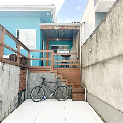 Casa Residencial com 48m², 2 quartos, 1 garagem, no bairro Bela Vista em Palhoça