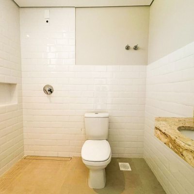 Sobrado Residencial com 138m², 3 quartos, 3 suítes, 2 garagens, no bairro Ingleses do Rio Vermelho em Florianópolis