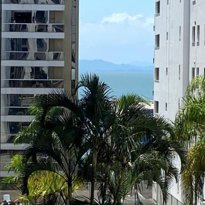 Apartamentos com 254m², 3 quartos, 3 suítes, 2 garagens, no bairro Centro em Florianópolis