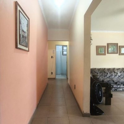 Casa Residencial com 153m², 3 quartos, 1 suíte, no bairro Itacorubi em Florianópolis