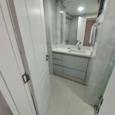 Apartamentos com 95m², 3 quartos, 1 garagem, no bairro Centro em Florianópolis
