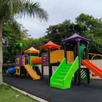 Casa em Condomínio com 150m², 3 quartos, 1 suíte, 2 garagens, no bairro Beira Rio em Biguaçu