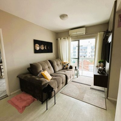 Apartamentos com 62m², 2 quartos, 1 garagem, no bairro Canto em Florianópolis