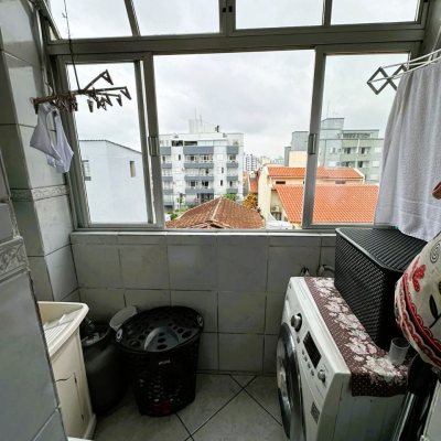 Apartamentos com 62m², 2 quartos, 1 garagem, no bairro Canto em Florianópolis