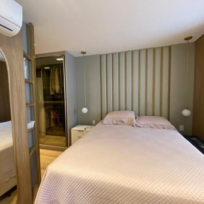 Apartamentos com 90m², 4 quartos, 1 suíte, 2 garagens, no bairro João Paulo em Florianópolis