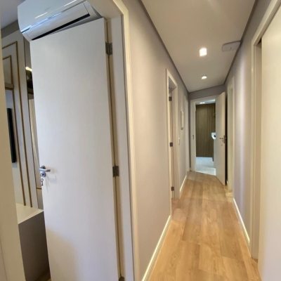 Apartamentos com 90m², 4 quartos, 1 suíte, 2 garagens, no bairro João Paulo em Florianópolis