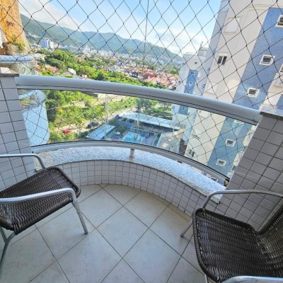 Apartamentos com 103m², 3 quartos, 1 suíte, 2 garagens, no bairro Itacorubi em Florianópolis