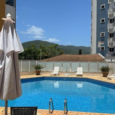 Apartamentos com 103m², 3 quartos, 1 suíte, 2 garagens, no bairro Itacorubi em Florianópolis