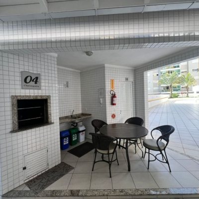 Apartamentos com 103m², 3 quartos, 1 suíte, 2 garagens, no bairro Itacorubi em Florianópolis