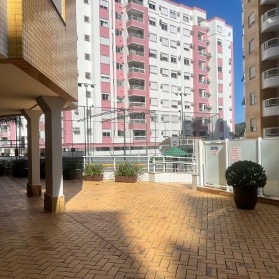 Apartamentos com 103m², 3 quartos, 1 suíte, 2 garagens, no bairro Itacorubi em Florianópolis