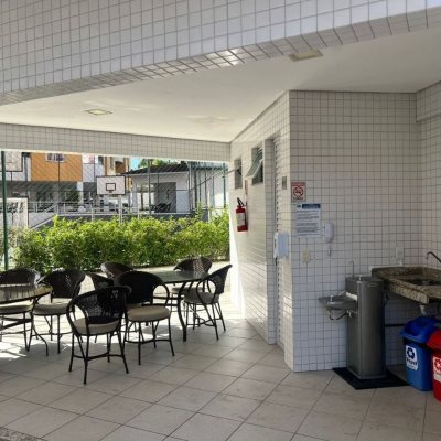 Apartamentos com 103m², 3 quartos, 1 suíte, 2 garagens, no bairro Itacorubi em Florianópolis