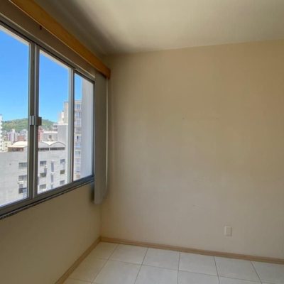 Apartamentos com 144m², 3 quartos, 1 garagem, no bairro Centro em Florianópolis