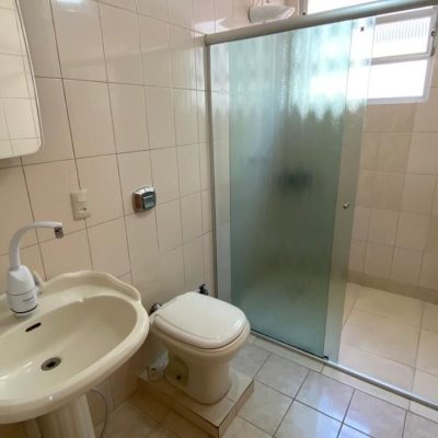 Apartamentos com 144m², 3 quartos, 1 garagem, no bairro Centro em Florianópolis