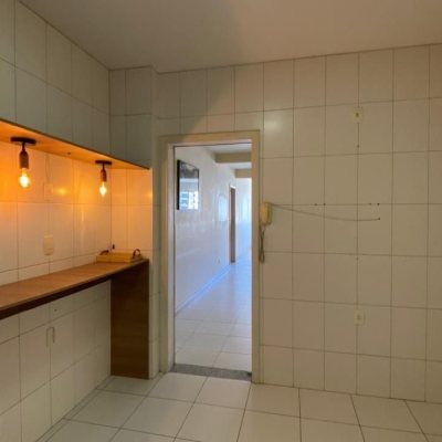 Apartamentos com 144m², 3 quartos, 1 garagem, no bairro Centro em Florianópolis