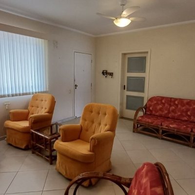 Cobertura com 108m², 3 quartos, 1 suíte, 2 garagens, no bairro Jurerê em Florianópolis