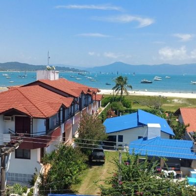 Cobertura com 108m², 3 quartos, 1 suíte, 2 garagens, no bairro Jurerê em Florianópolis