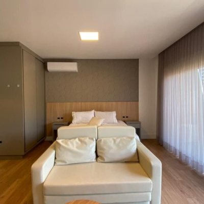 Studio Residencial com 48m², 1 quarto, 1 suíte, 1 garagem, no bairro Saco Grande em Florianópolis